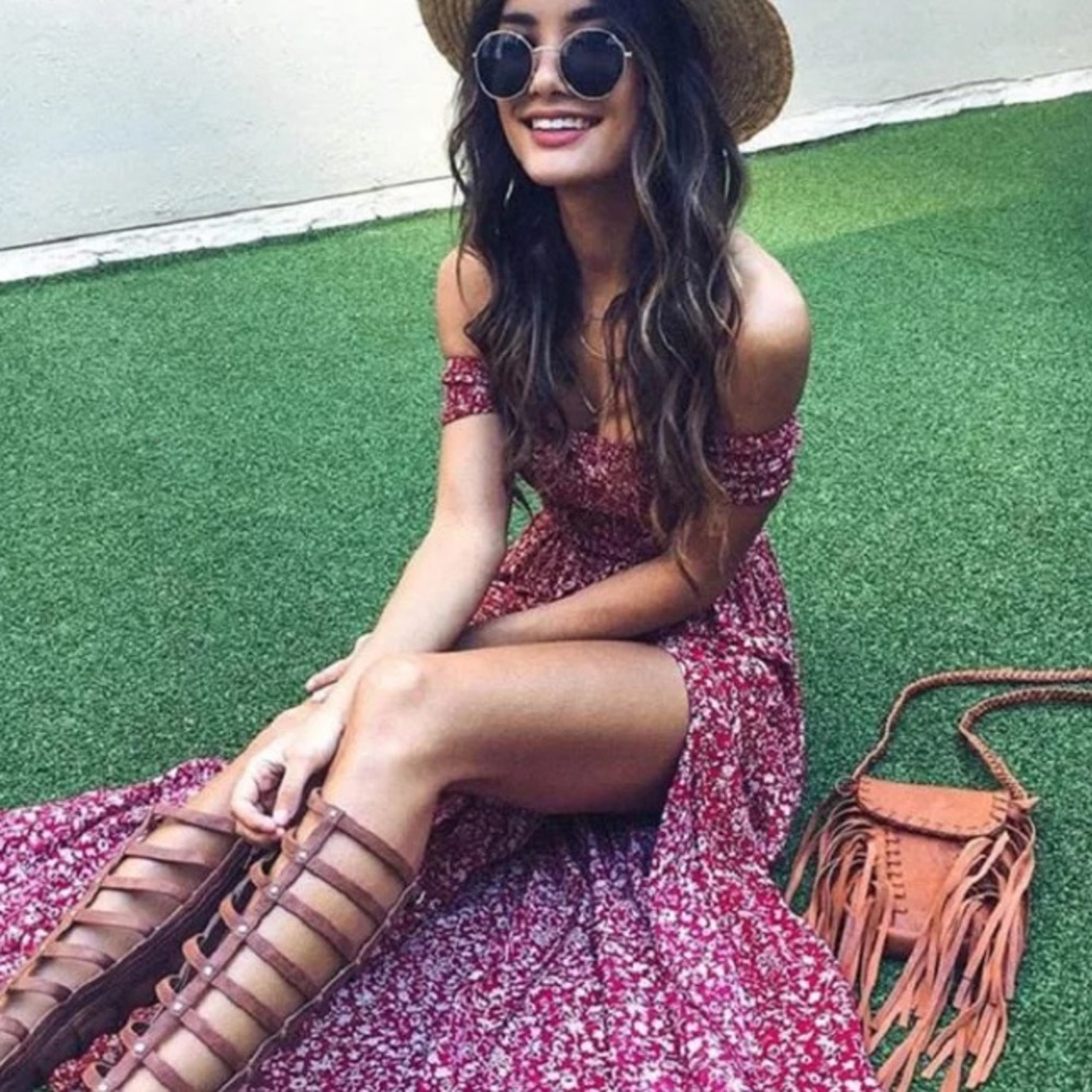🌹 NEW Floral Print Off The Shoulders Dress 🌹